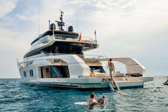 Luxury yacht ON TIME for charter in Mallorca