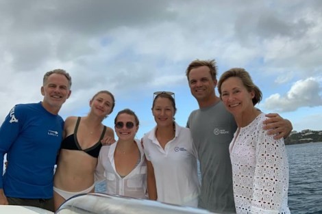 Review img # 85 of the yacht FOXY LADY