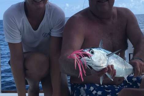 Review img # 77 of the yacht FOXY LADY