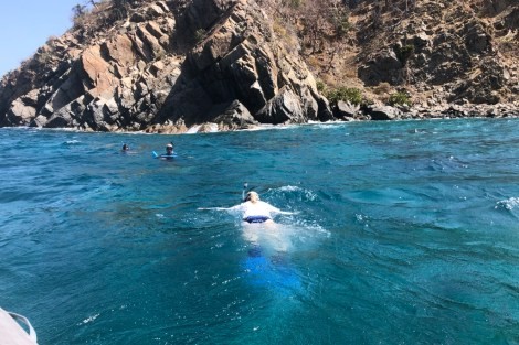 Review img # 51 of the yacht FOXY LADY