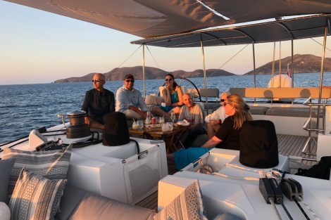 Review img # 52 of the yacht FOXY LADY