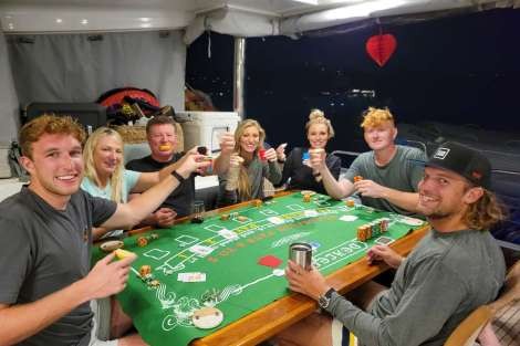 Review img # 55 of the yacht LIQUID ZEN