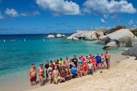 Review img # 45 of the yacht LIQUID ZEN