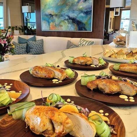 Food onboard MUCHO GUSTO # 1