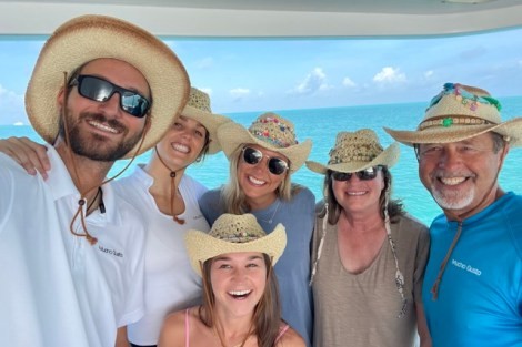 Review img # 60 of the yacht MUCHO GUSTO