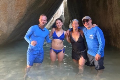 Review img # 47 of the yacht MUCHO GUSTO