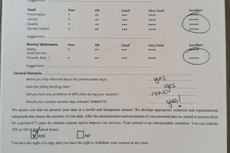 Review img # 36 of the yacht NAMASTE (SAMANA)