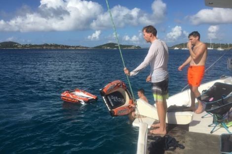 Review img # 6 of the yacht PARADIGM SHIFT