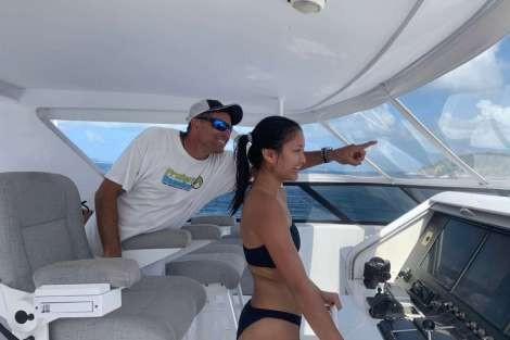 Review img # 8 of the yacht PRIME TIME