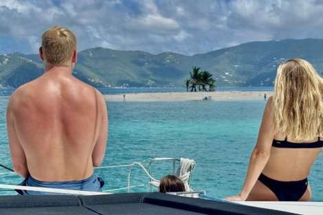 Review img # 17 of the yacht RAPSCALLION